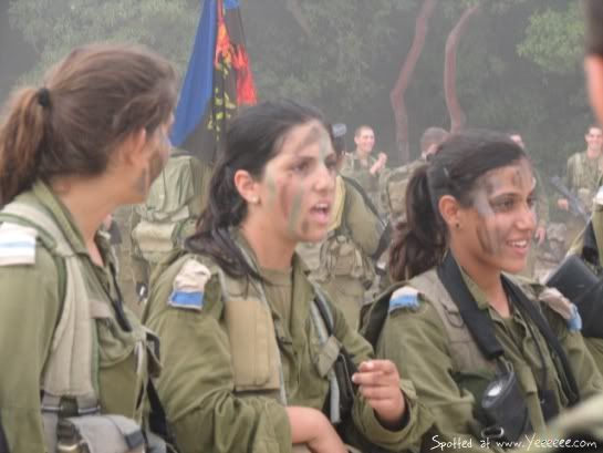 YoungIsraeliSoldierGirlsafterasuccs Beautiful Israeli Women Soldiers | 206 Pics