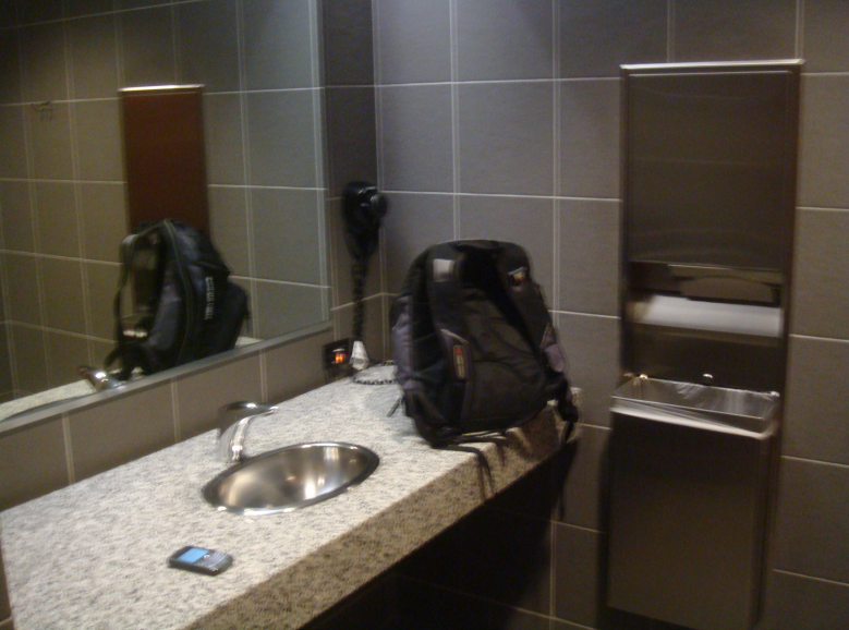 http://i283.photobucket.com/albums/kk296/shipblogger/Picture17-3.png