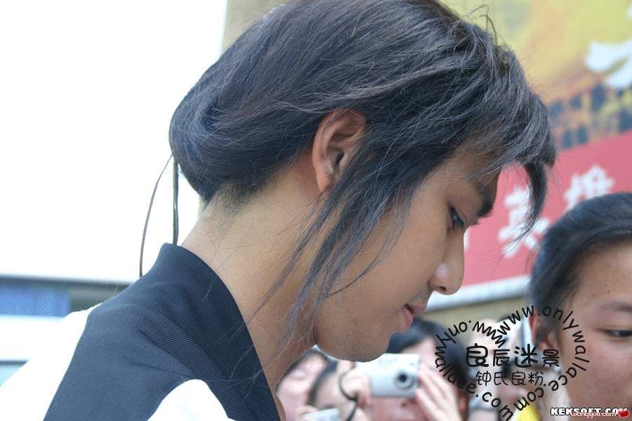 fcf128362cb73dcaa2cc2b4c.jpg picture by bluenainai