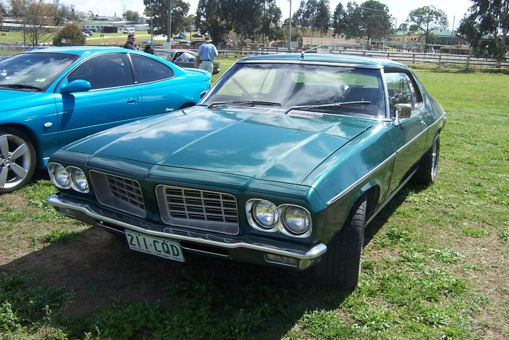 Another HQ coupe with Statesman grille/front panel