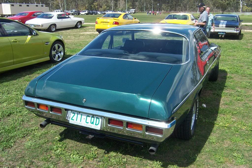 Another HQ coupe with Statesman grille/front panel