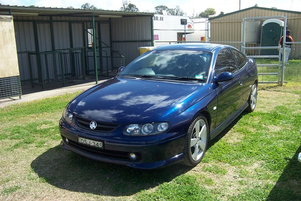 V2 coupe with VT sedan tail treatment (like concept)