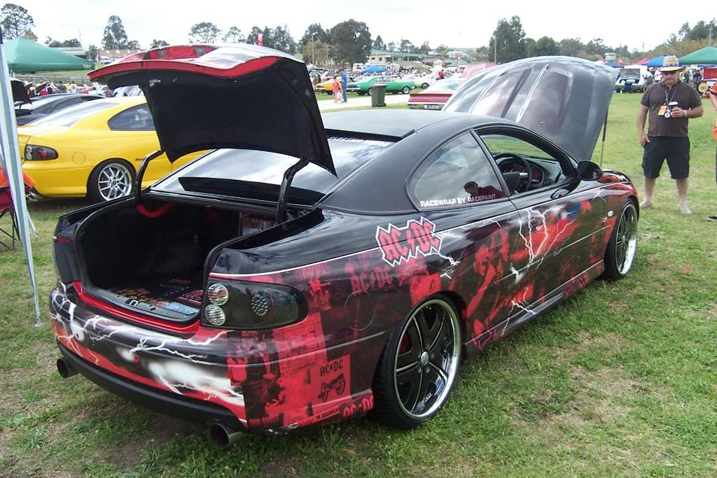 V2 with vinyl roof and 'skin'