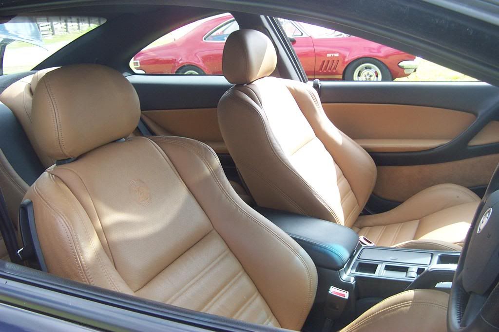 Black HSV Coupe 4, interior