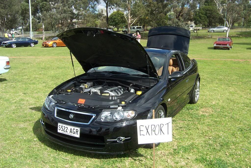 Black HSV Coupe 4 (delivered in NZ originally)