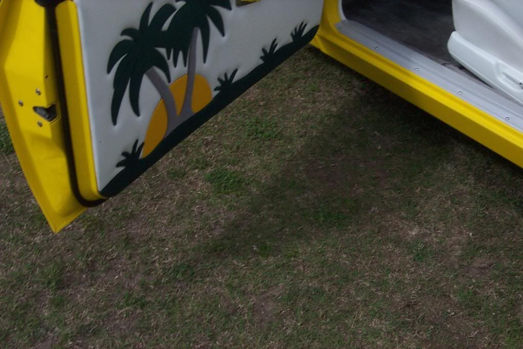 Tropical look HQ show coupe