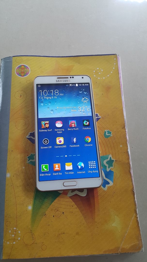 Cần bán 1 em samsung note 3 trắng gold,1 em LG Gpro 2