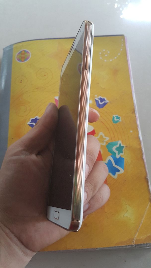 Cần bán 1 em samsung note 3 trắng gold,1 em LG Gpro 2 - 3