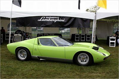 Lamborghini_1972_Miura20SV.jpg