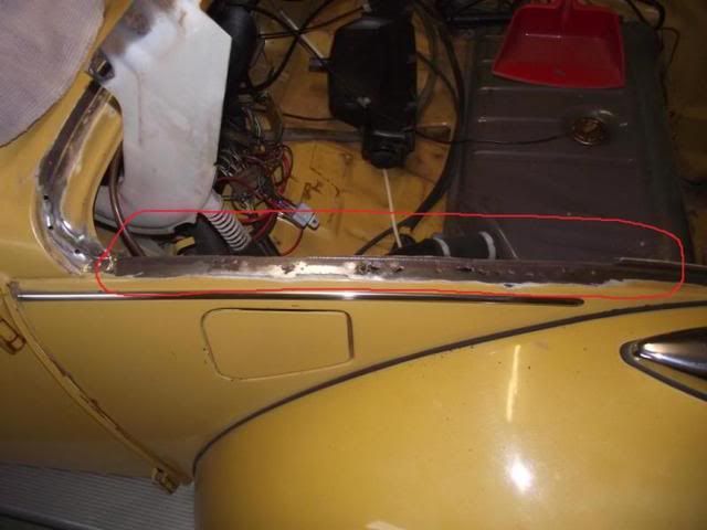 http://i283.photobucket.com/albums/kk307/VLK55Y/FORUM%20PICS/BUSTER/bonnetseal1.jpg http://i283.photobucket.com/albums/kk307/VLK55Y/FORUM%20PICS/BUSTER/bonnetseal1.jpg