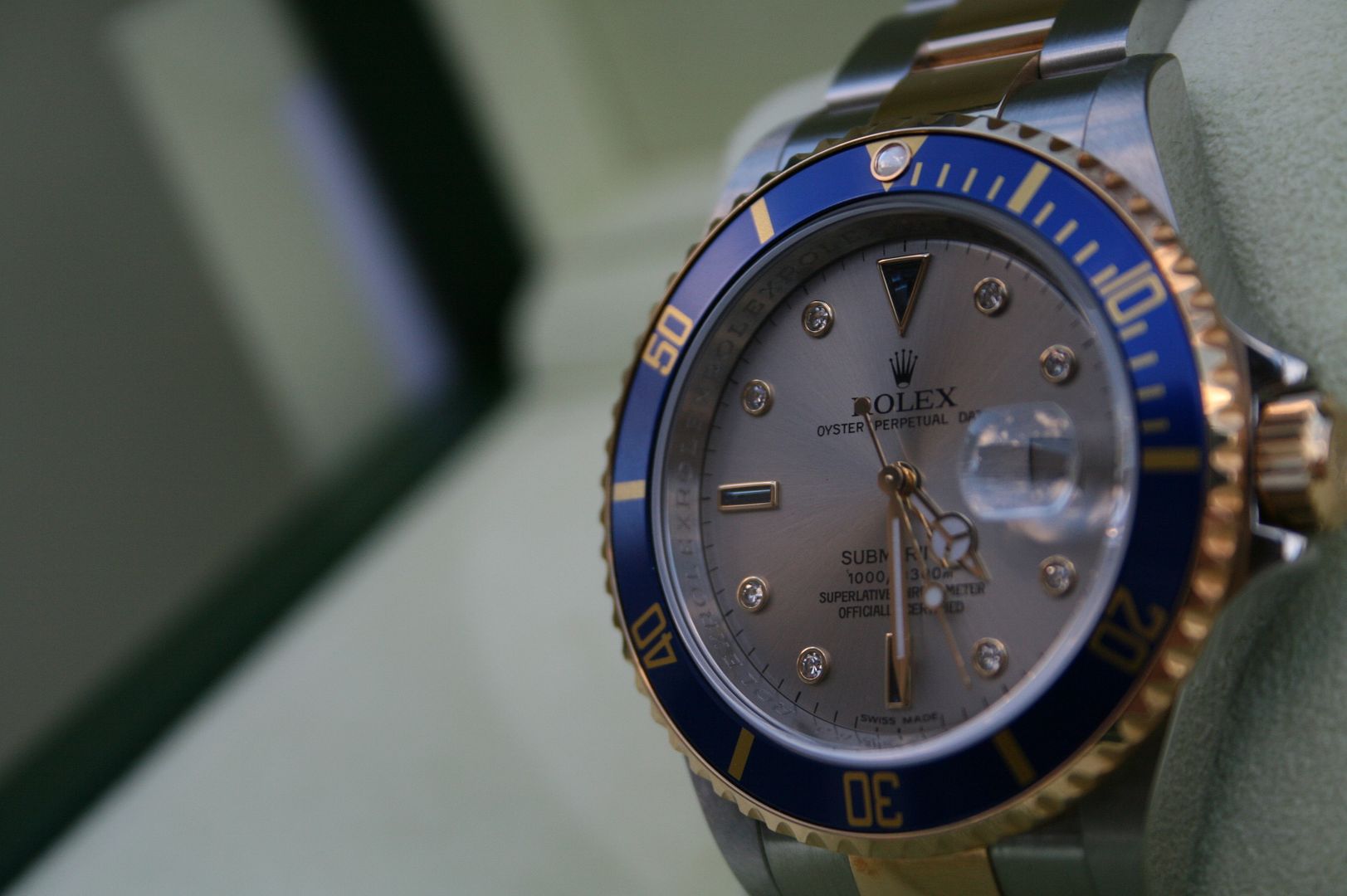 WatchNet: Luxury Time: FS: Rolex 2tone Blue Submariner Serti Diamond 16613 M 