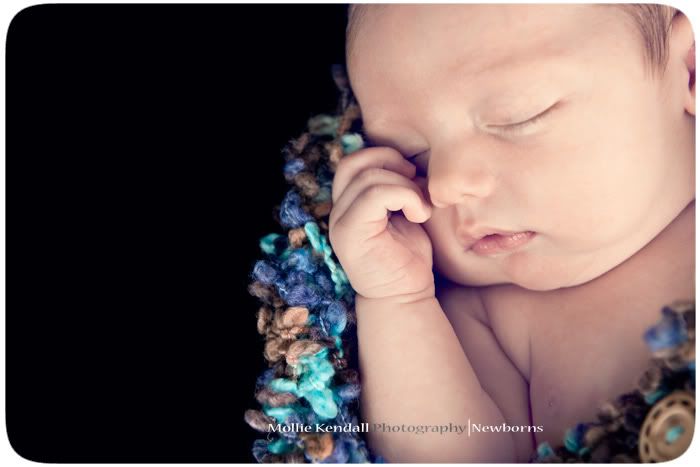 image by Lakeway infant photographer Mollie Kendall