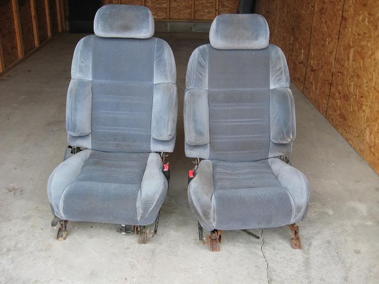 Seats1.jpg