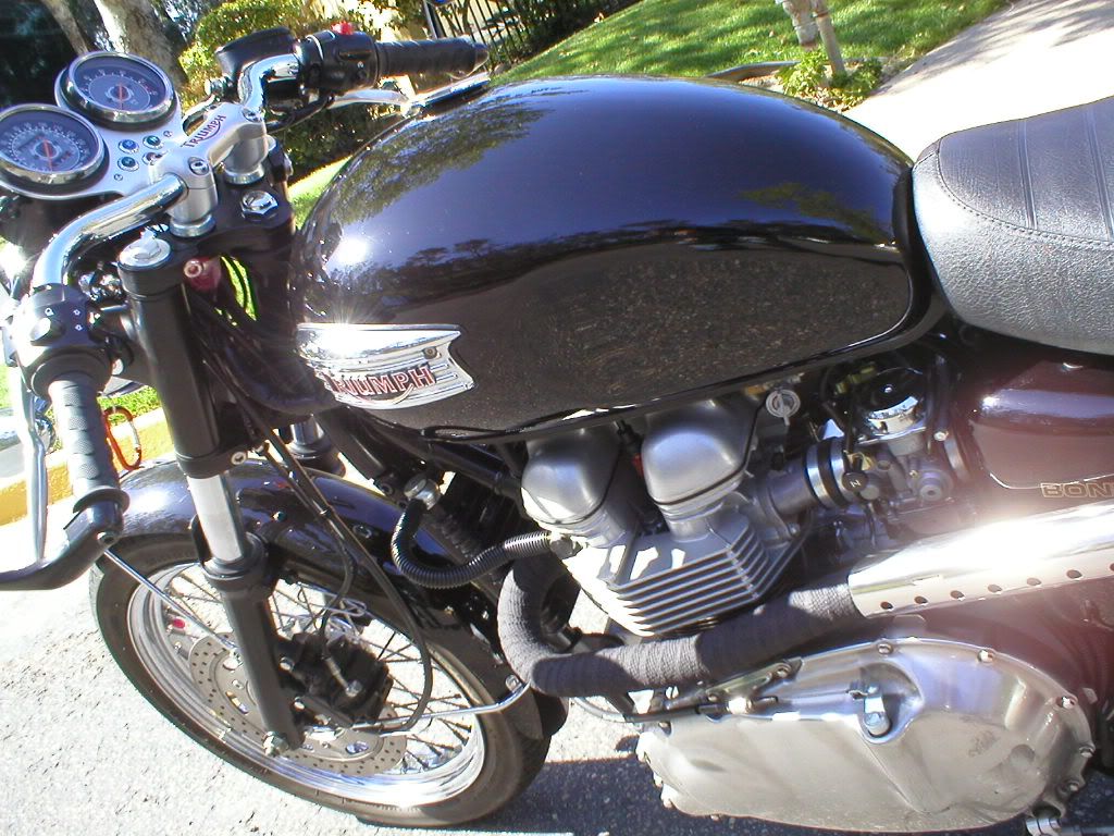 2004TriumphBoneville020.jpg