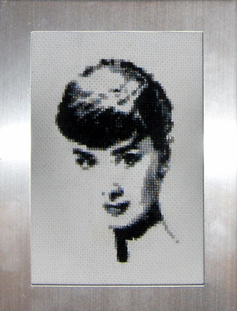 2inx3in 2904 stitches 10 color palette Oh how I love her Audrey Hepburn