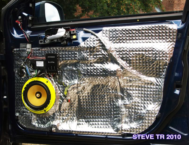 Door sound deadening InCar Entertainment (Mk4 Mondeo)