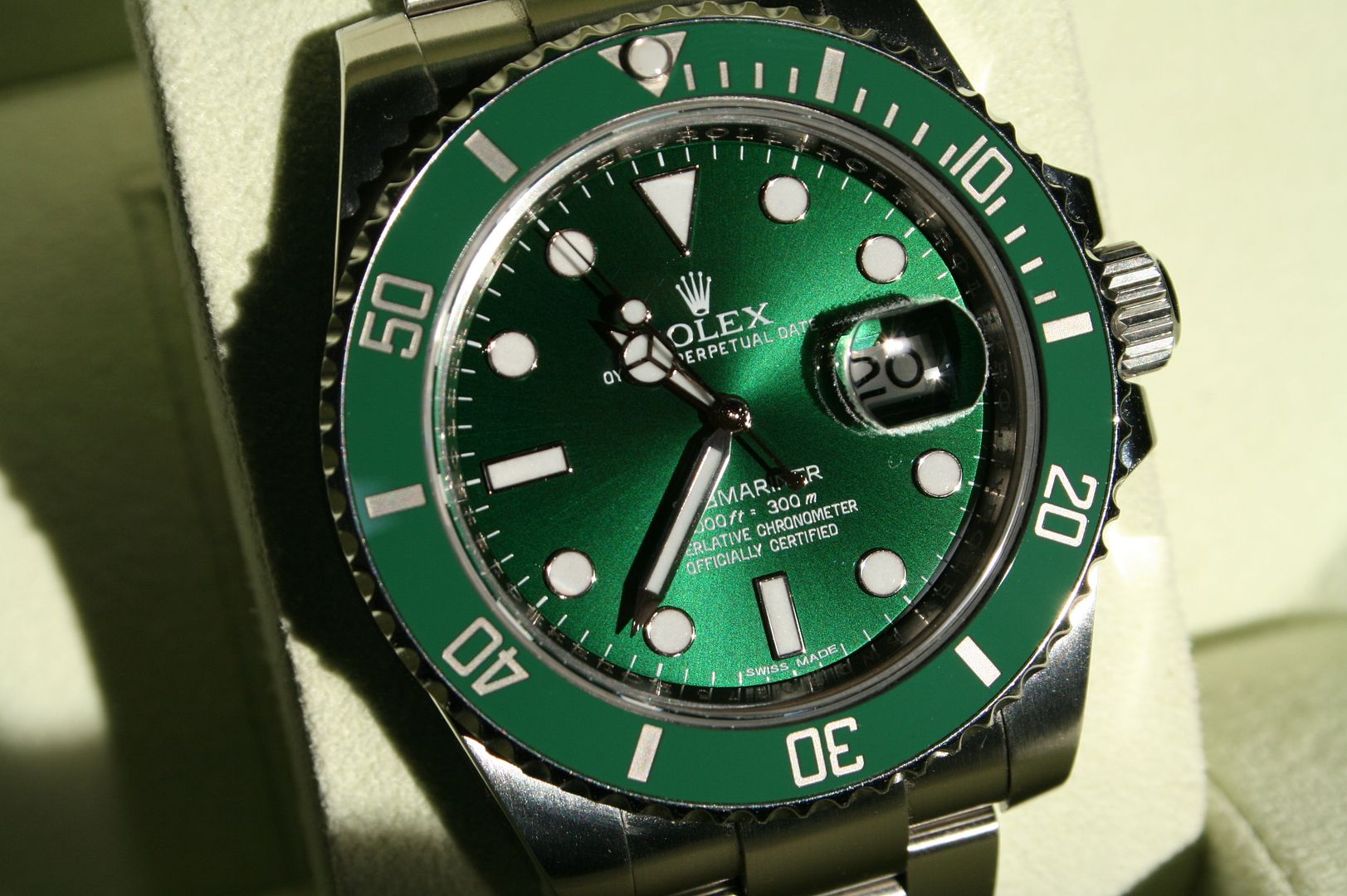 WatchNet: Luxury Time: FS: Rolex Ceramic Submariner Green Bezel Green ...